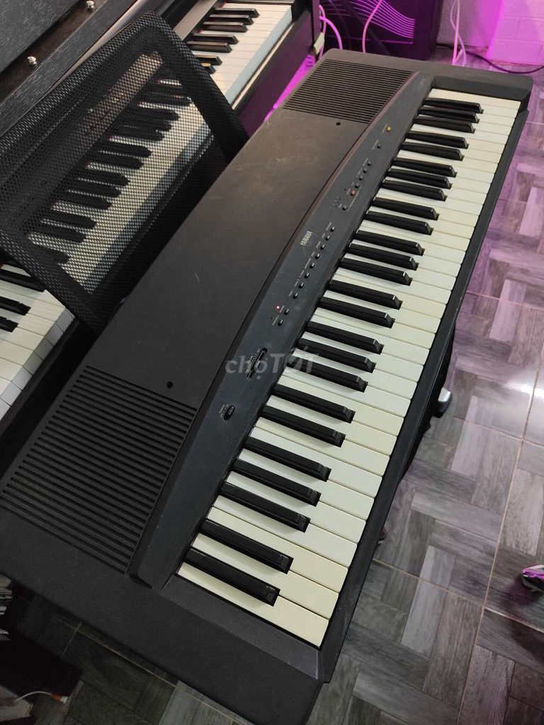 Piano 62 phím Yamaha YPP-35