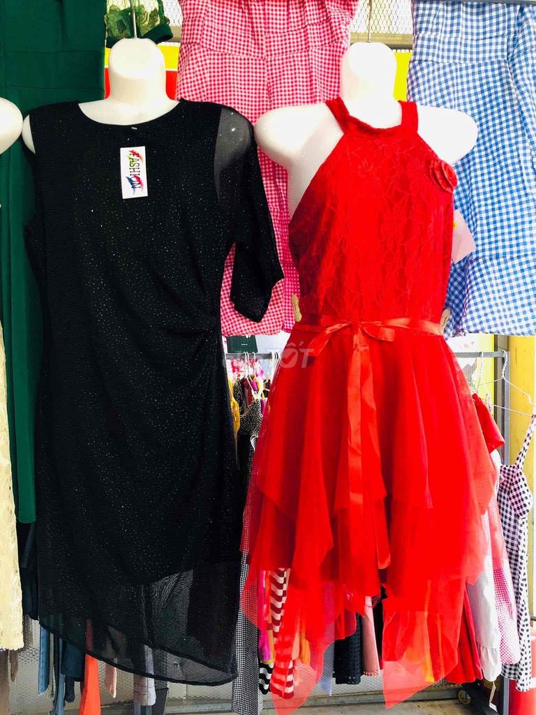 Đầm Nữ Đen Thanh Lịch Chất Mềm. Mua bán Quần áo tại Thị xã Điện Bàn Quảng Nam được đăng bởi Mộc Linh hình 1