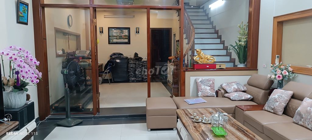 Bán nhà Tôn Thất Thiệp 100m, 5 tầng, kinh doanh homestay, khách sạn