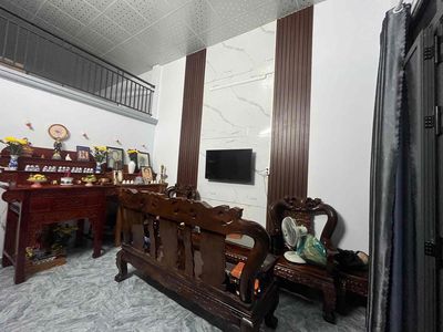 Bán nhà KDC Tân Đức
