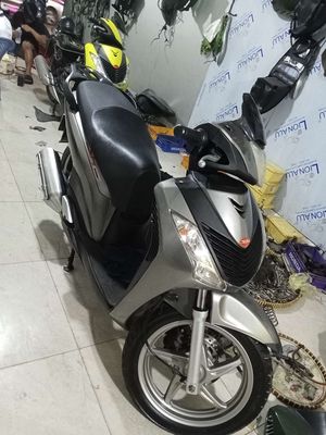 Cần bán lại sh y full 2012. Mua bán Xe máy tại Thành phố Thuận An Bình Dương được đăng bởi Nguyen duy linh