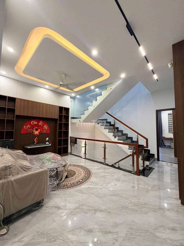 Аренда · 4 комн. · 90 м² · Quận Hải Châu, ул. Hà Huy Giáp