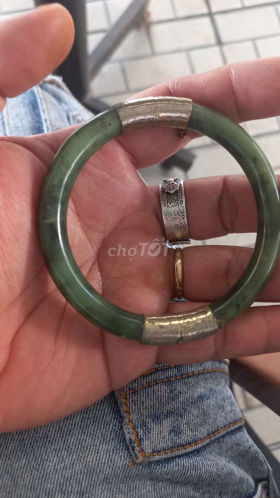 Vòng tay đá cẩm thạch Xanh xưa có khóa tiện lợi. Mua bán Phụ kiện thời trang khác tại Quận Ninh Kiều Cần Thơ được đăng bởi Mộc Cường hình 1
