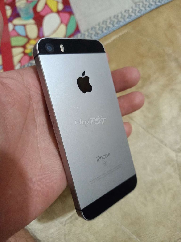 Xác iPhone SE.full linh kiện zin Theo máy. Mua bán Điện thoại tại Quận Phú Nhuận Tp Hồ Chí Minh được đăng bởi Xuan Hậu hình 1