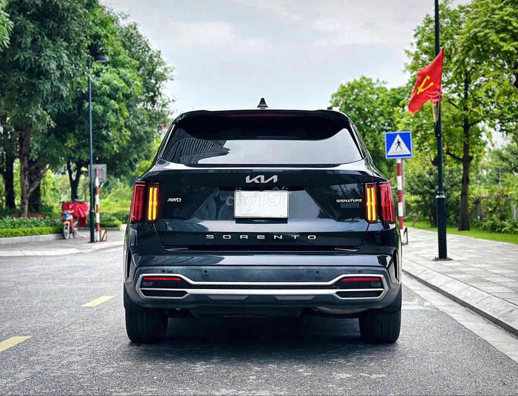Kia Sorento 2022 Signature 2.2 AT AWD - 43000 km. Mua bán Ô tô tại Quận Cầu Giấy Hà Nội được đăng bởi Thái Hoàng Long Auto hình 6