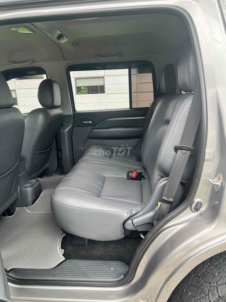 🍀Bán EVEREST Limited 2.5c ( 4x2) - số tự động 2015. Mua bán Ô tô tại Thành phố Thủ Dầu Một Bình Dương được đăng bởi MR Hiền  hình 15