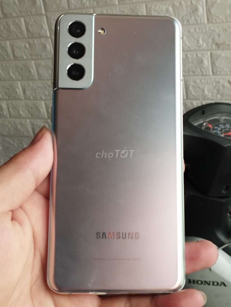 Samsung Galaxy S21+ 5G ram 8/256gb.. Mua bán Điện thoại tại Quận Hoàng Mai Hà Nội được đăng bởi phạm duy hình 1