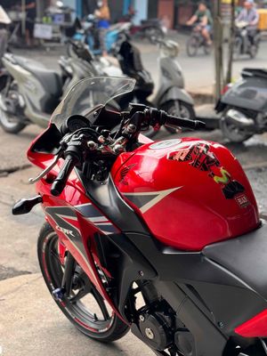 Honda CBR150R 2013 Đỏ 50000 km. Mua bán Xe máy tại Quận Bình Tân Tp Hồ Chí Minh được đăng bởi Việt Motor Bình Tân