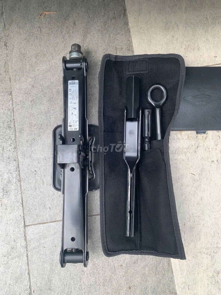 HYUNDAI STAREX 9 CHỖ MÁY DẦU SỐ SÀN SX CUỐI 2017. Mua bán Ô tô tại Quận Bình Tân Tp Hồ Chí Minh được đăng bởi AUTO HOÀNG ĐĂNG  hình 18