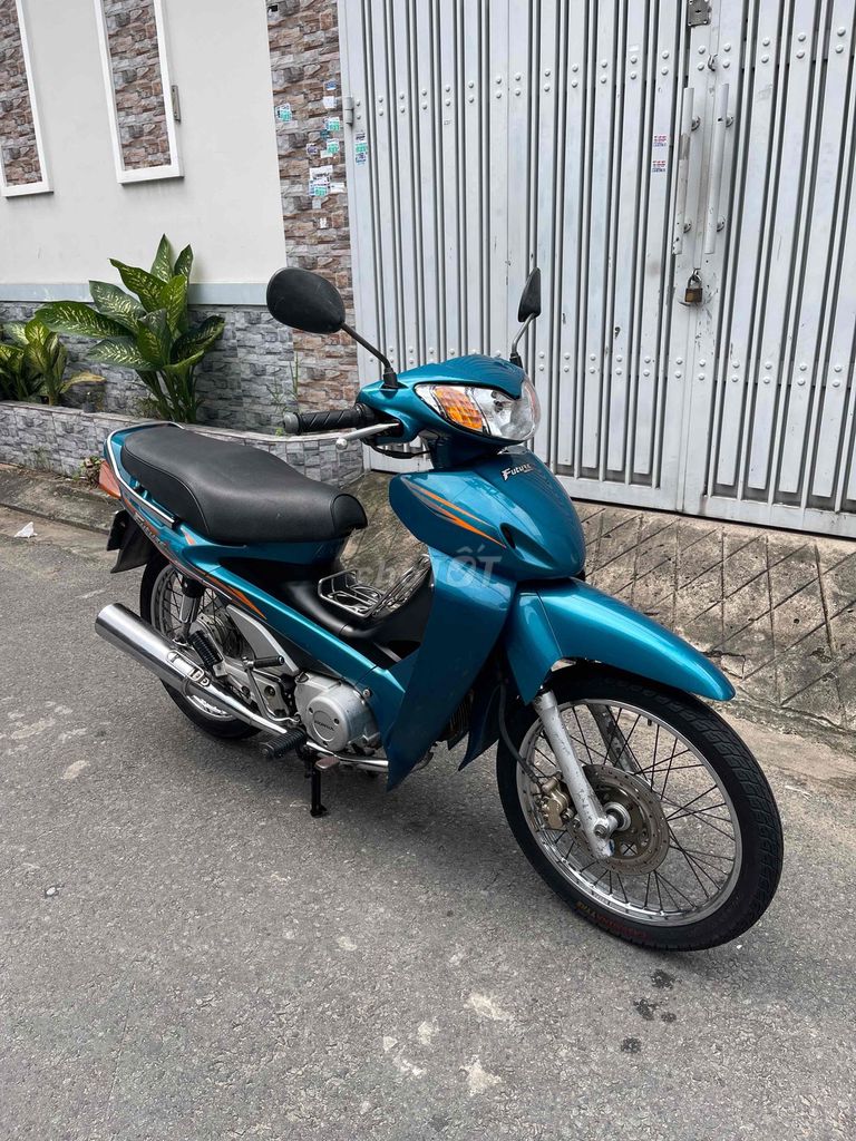 Future 2001 đầu ET bstp đầu nồi zin xe bao đẹp. Mua bán Xe máy tại Quận Bình Tân Tp Hồ Chí Minh được đăng bởi HUY hình 5