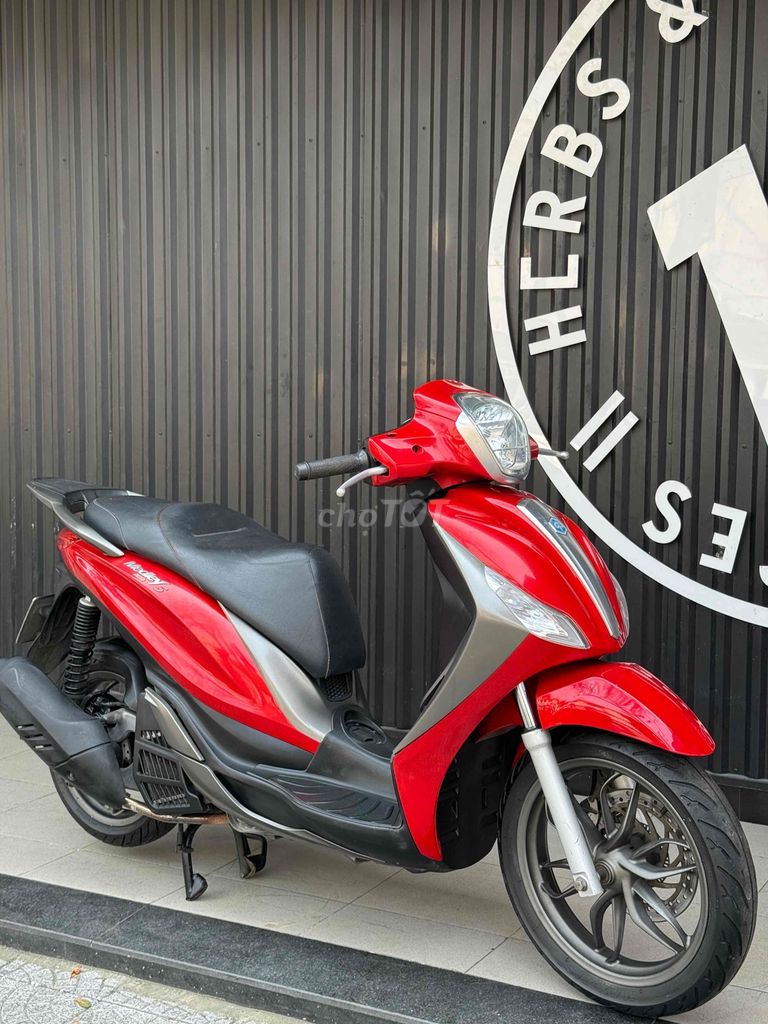 Piaggio Medley ABS - Đỏ nâu Phiên bản nhập Ý. Mua bán Xe máy tại Quận Hải Châu Đà Nẵng được đăng bởi Lê vy  hình 2