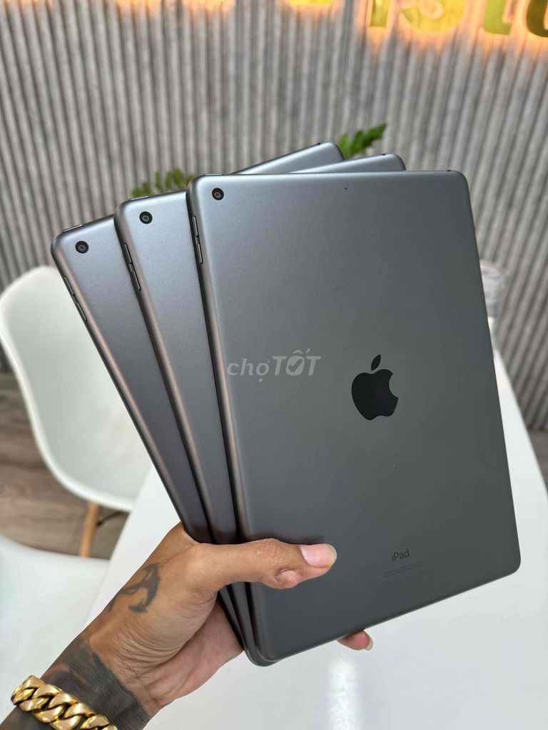 iPad Gen 8 Wifi 32GB sẳn tại TÂN iStore