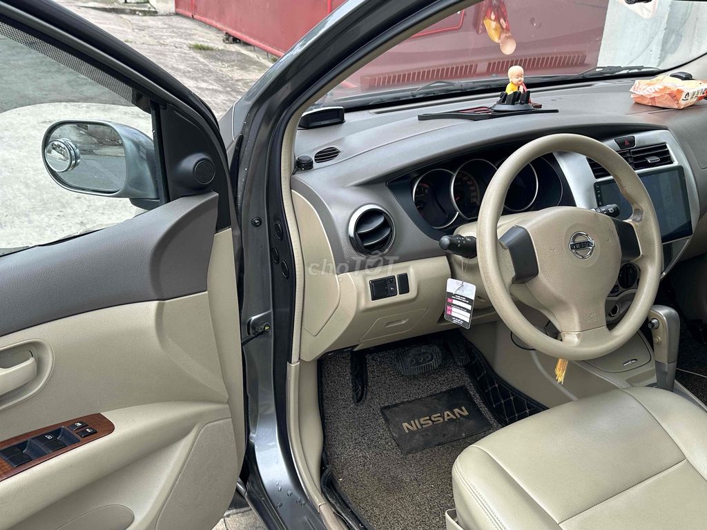 Nissan Livina 2011 - 135869 km. Mua bán Ô tô tại Quận Bình Tân Tp Hồ Chí Minh được đăng bởi Tien Truong hình 2