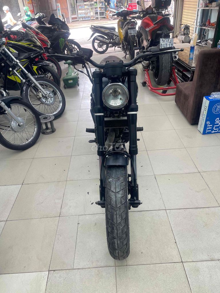 GPX Legend 200 máy zin biển số 75. Mua bán Xe máy tại Huyện Bình Chánh Tp Hồ Chí Minh được đăng bởi Phong Vũ hình 9