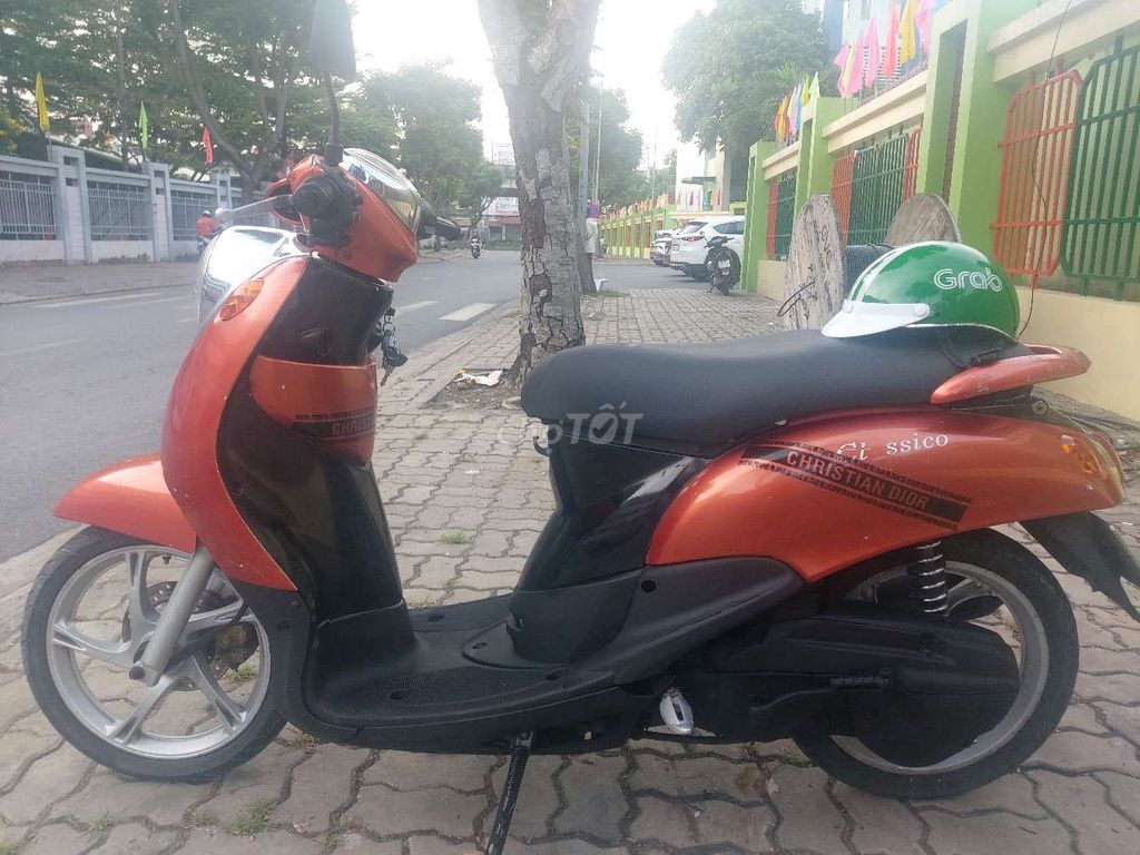 Mio Classico date 2013 xả rẻ. Mua bán Xe máy tại Quận 7 Tp Hồ Chí Minh được đăng bởi Huy hình 4