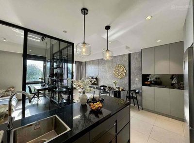 Em chính chủ cần bán Ngộp căn hộ cao cấp mặt tiền thành phố biên hoà