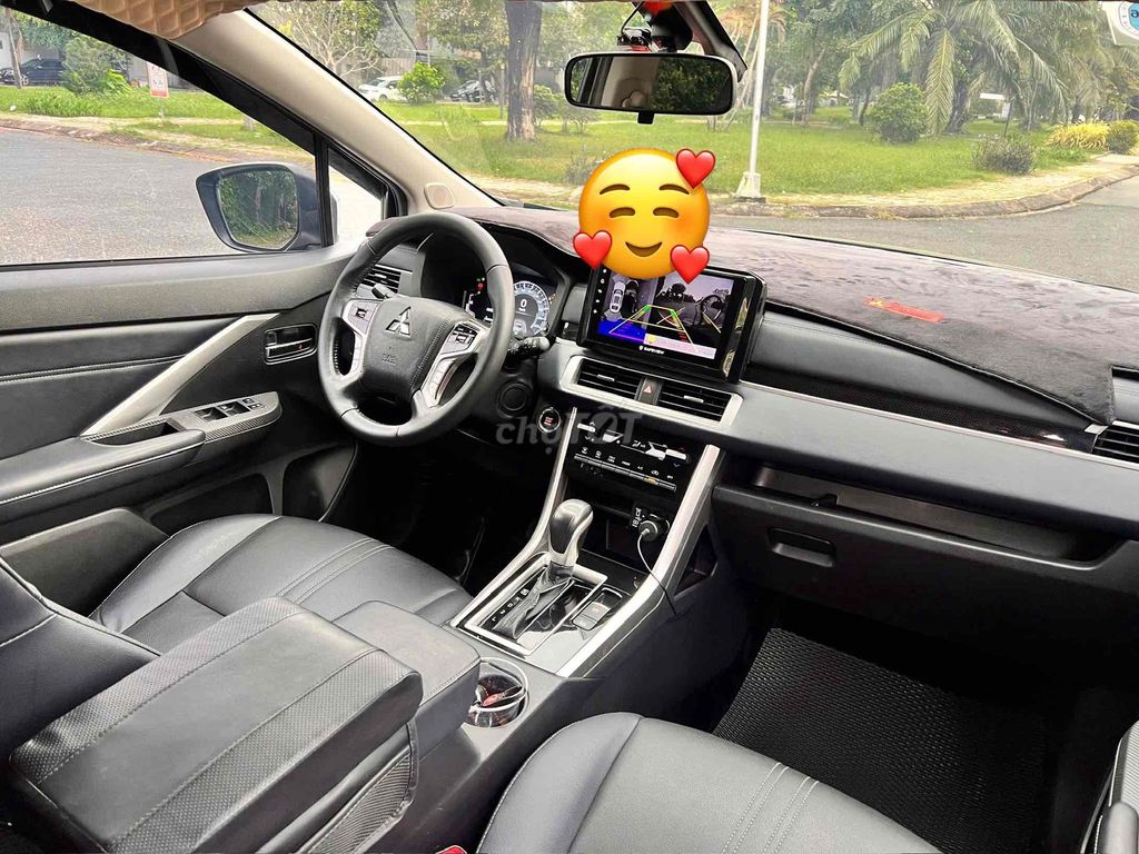 Xpander Cross 2023 màu Nâu - 31.000 km. Mua bán Ô tô tại Quận 7 Tp Hồ Chí Minh được đăng bởi A Hoàng hình 8