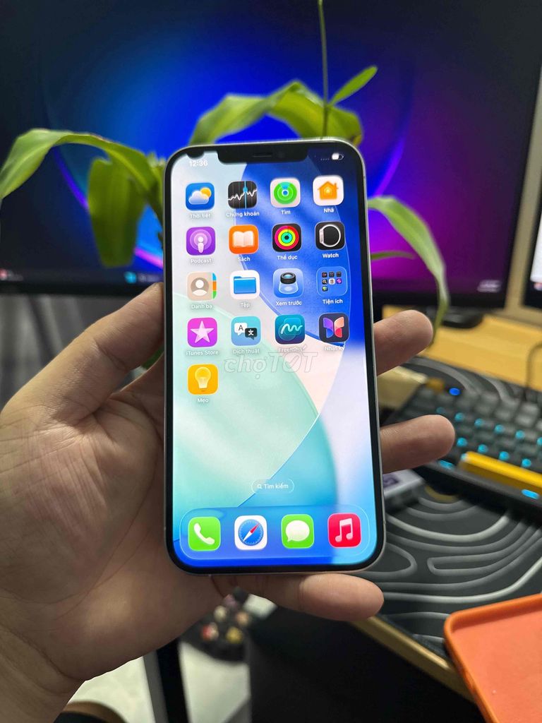 iphone 12 Pro Max Lock/ Rõ tình trạng/ Trao đổi. Mua bán Điện thoại tại Quận Bình Tân Tp Hồ Chí Minh được đăng bởi Tân Phạm hình 1