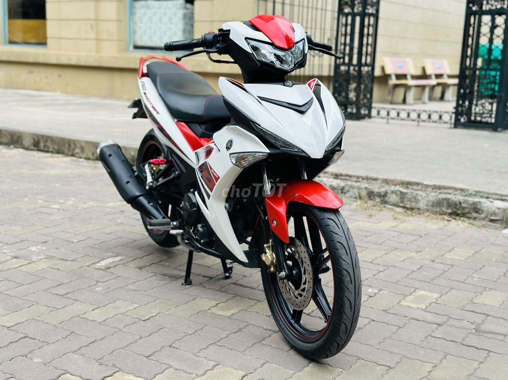 Возбудитель Yamaha 150 2020, белый, красный