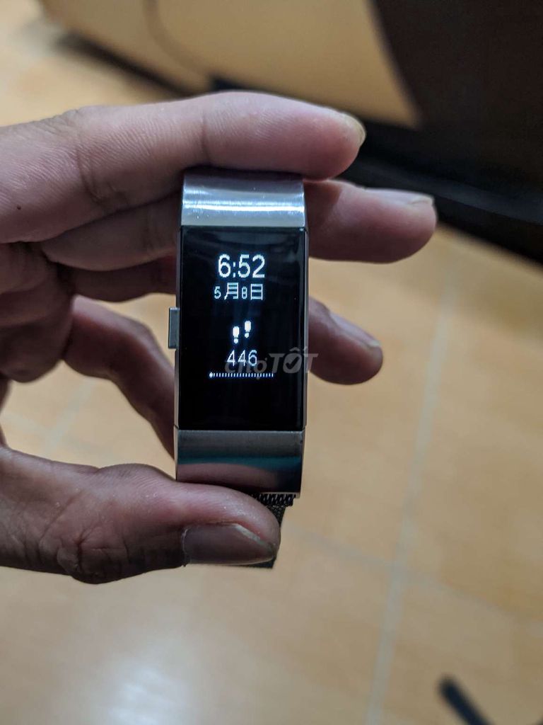 Đồng hồ fitbit charge