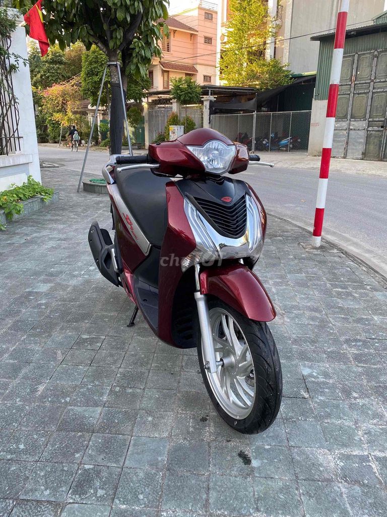 SH 125i Nguyên Bản 2015 Chất_Bảo Hành 2 Năm. Mua bán Xe máy tại Huyện Gia Lâm Hà Nội được đăng bởi Xe Máy Phúc Hưng hình 2