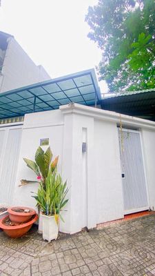 Cho thuê nhà góc 2 mặt tiền Nguyễn Hiền KDC 91B