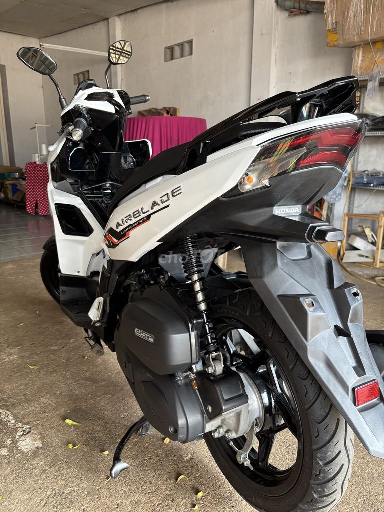 Honda Air Blade150 ABS 2021 Màu Trắng. Mua bán Xe máy tại Huyện Cẩm Mỹ Đồng Nai được đăng bởi Trần Đức Ngọc hình 6