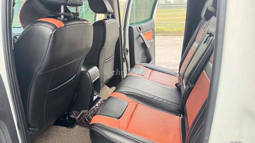 Ford Ranger 2020 XLS 2.2L 4x2 AT - 100000 km. Mua bán Ô tô tại Huyện Thanh Oai Hà Nội được đăng bởi Autu Đăng Khánh hình 11