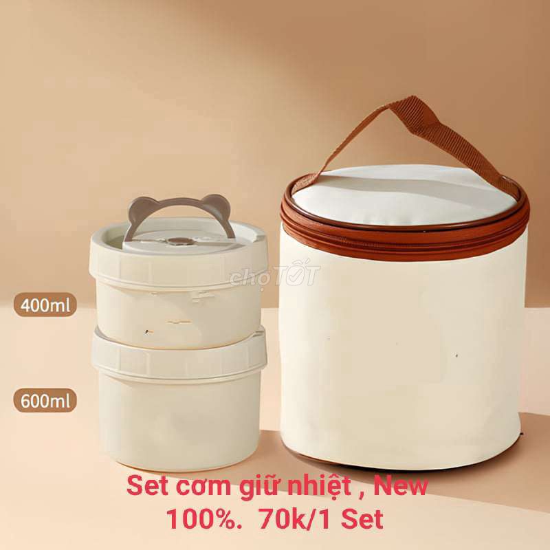 Hộp cơm giữ nhiệt Trắng kem Mới. Mua bán Dụng cụ nhà bếp tại Quận Tân Phú Tp Hồ Chí Minh được đăng bởi Phan Quân hình 1