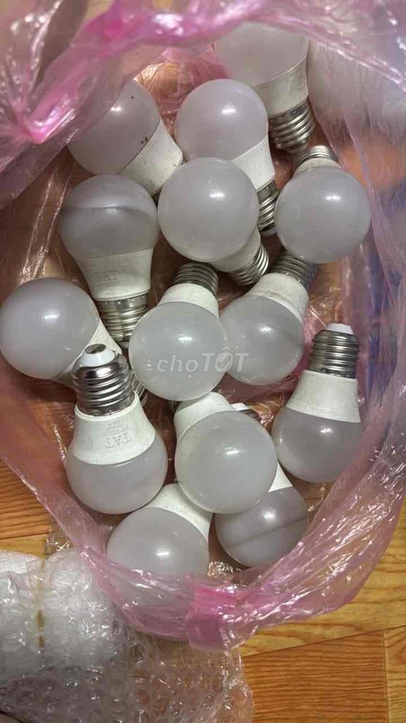 14 Bóng đèn LED TAT 3W Trắng Tròn. Mua bán Đèn tại Quận 10 Tp Hồ Chí Minh được đăng bởi Meo My hình 1
