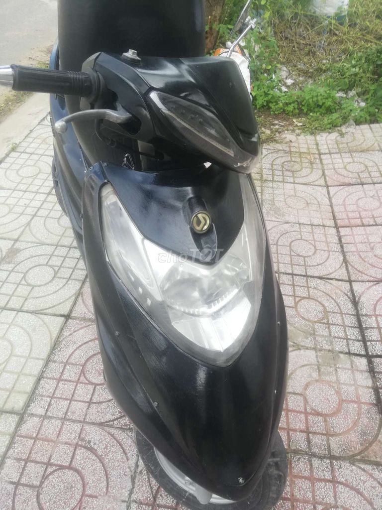 Atila dĩa bay .máy êm bao mạnh.. Mua bán Xe máy tại Huyện Bình Chánh Tp Hồ Chí Minh được đăng bởi Kieu hình 2