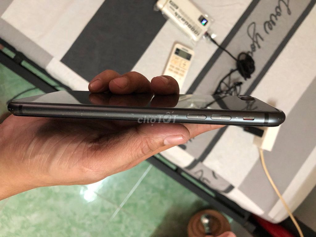Apple iPhone 8 Plus 64GB Đen Đã sử dụng. Mua bán Điện thoại tại Quận 8 Tp Hồ Chí Minh được đăng bởi Hội Đồ Điện Tử hình 1