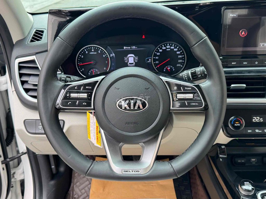 Kia Seltos 2020 1.4 Premium 13.000km Trắng. Mua bán Ô tô tại Thành phố Thủ Đức Tp Hồ Chí Minh được đăng bởi Thiện Hướng  hình 12