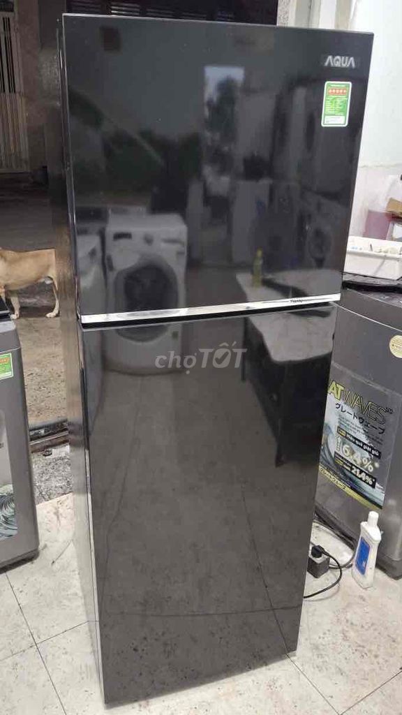 Tủ lạnh Aqua AQR-T260FA(FB) Đen. Mua bán Tủ lạnh tại Quận 7 Tp Hồ Chí Minh được đăng bởi Điện lạnh giá rẻ hình 1