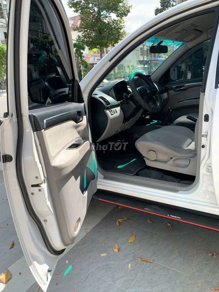 MITSUBISHI PAJERO SPORT MÁY DẦU SỐ SÀN SX CUỐI 217. Mua bán Ô tô tại Quận Bình Tân Tp Hồ Chí Minh được đăng bởi AUTO HOÀNG ĐĂNG  hình 9