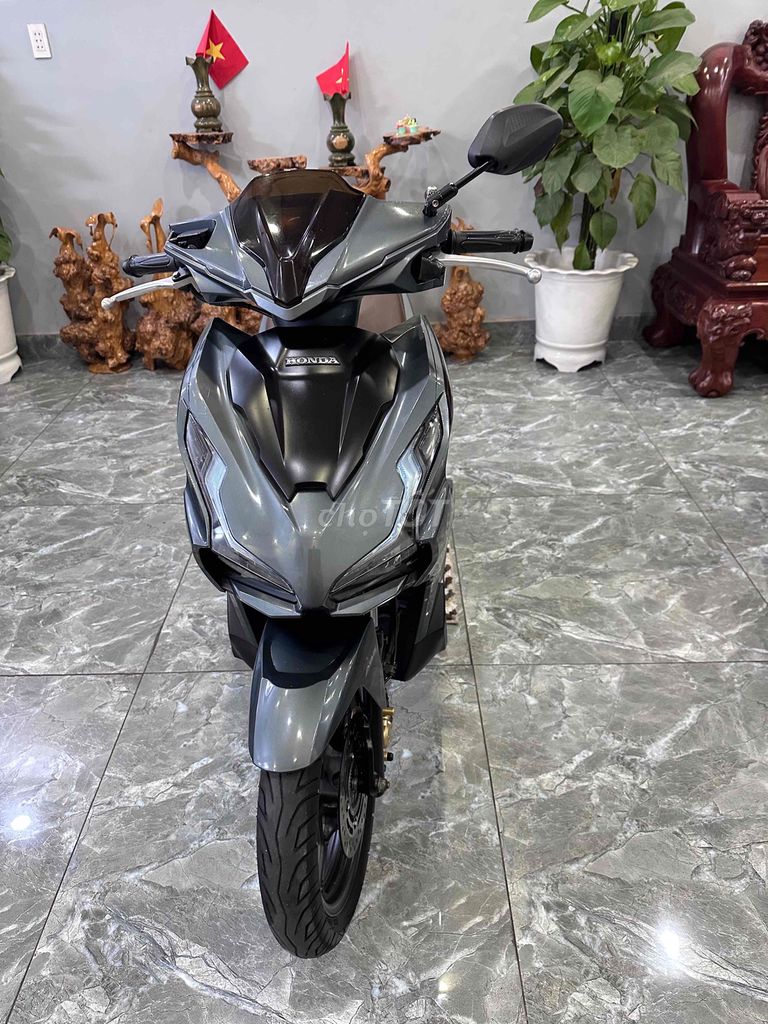 Хонда АБ 150 2022 Серая 18000 км