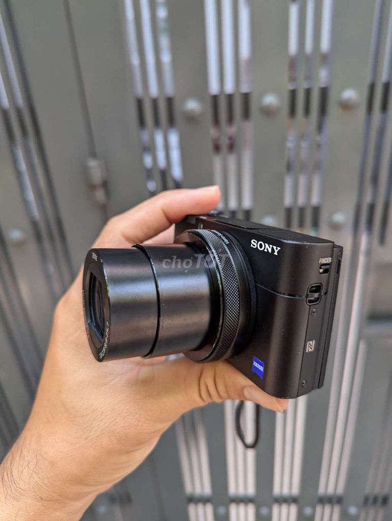 Sony RX100 Mark V, xách tay Thái Lan, 2 pin, zin