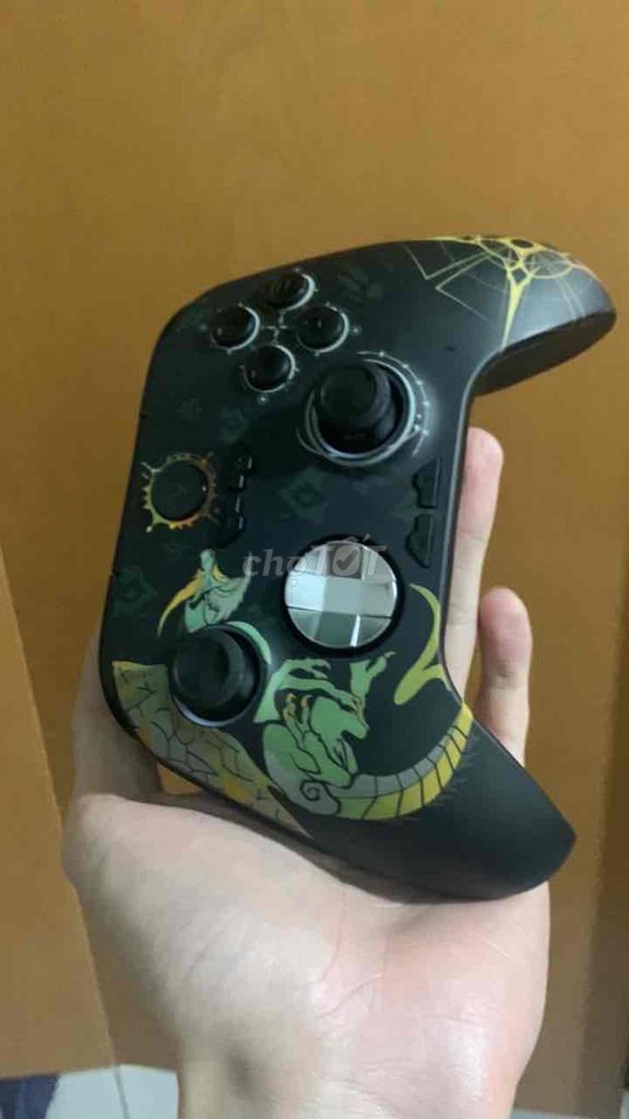 Tay cầm chơi game. Mua bán Thiết bị chơi game tại Quận Cẩm Lệ Đà Nẵng được đăng bởi san san hình 1