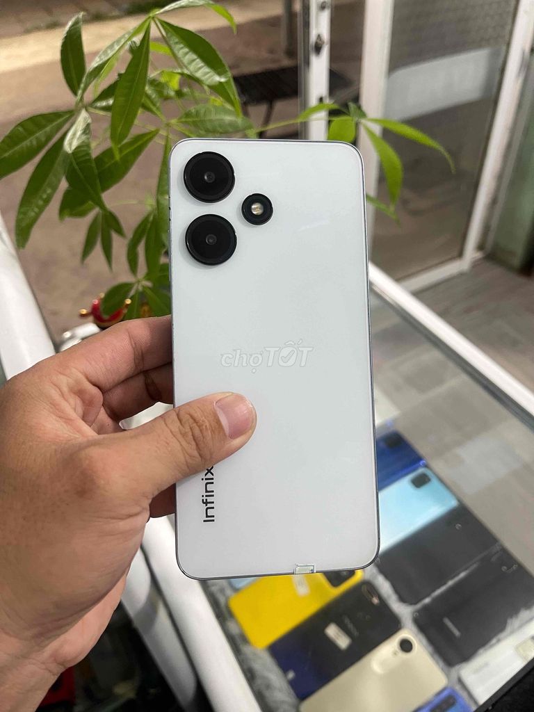 Infinix Hot 30i 8GB/128GB Trắng. Mua bán Điện thoại tại Thị xã Phú Mỹ Bà Rịa - Vũng Tàu được đăng bởi Nguyễn Anh hình 1