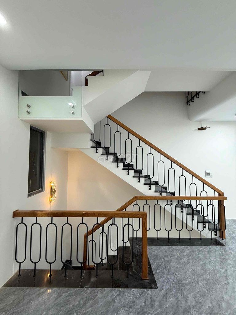 Nhà Khu Tây Sông Hậu-1trệt-2 lầu full nội thất cao cấp. Cho thuê văn phòng, mặt bằng kinh doanh tại Thành phố Long Xuyên An Giang được đăng bởi Lê Hiền hình 5