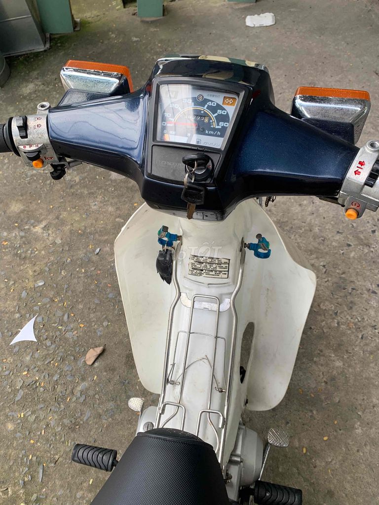 bán xe cup custom 70 chính chủ kí giấy. Mua bán Xe máy tại Quận 12 Tp Hồ Chí Minh được đăng bởi Nguyễn Thành Công Vinh hình 5