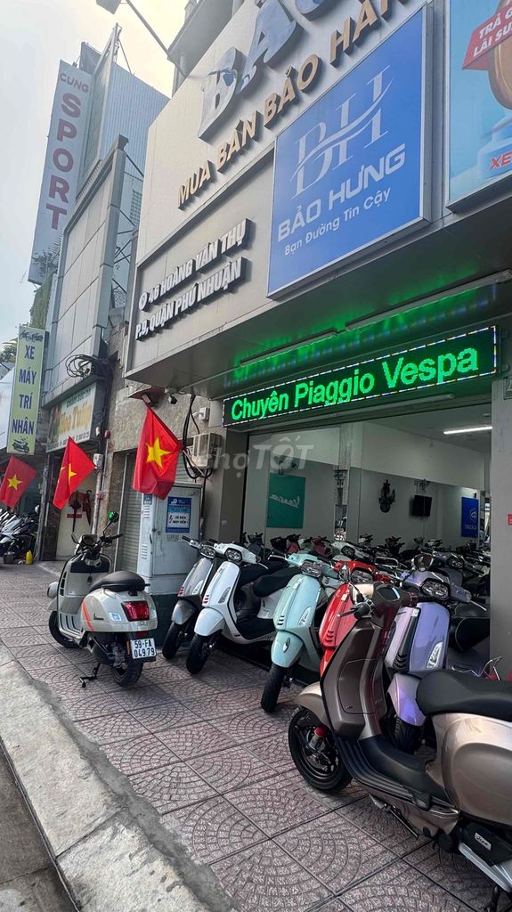 Vespa Đèn Vuông Led 2 tầng , iget , abs BSTP. Mua bán Xe máy tại Quận Phú Nhuận Tp Hồ Chí Minh được đăng bởi VESPA  PIAGGIO BẢO HƯNG Vespa cũ trả góp  hình 3