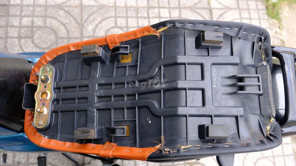 Thanh lý Xe Suzuki En150 FI. Mua bán Xe máy tại Quận Ninh Kiều Cần Thơ được đăng bởi Thang Tran Nam hình 20