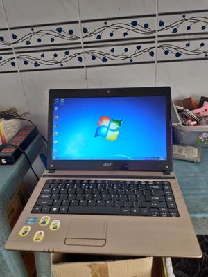 Laptop Aspire 4752 Core i3
