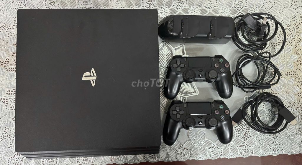 Ps4 Pro 7106B 4k Hdd 1tb 2 tay cầm dock sac.