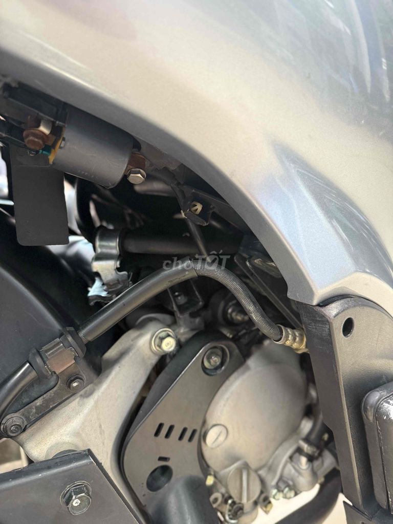 Sh nhập Ý 125, nắp chao chưa mở, đầu chưa rớt. Mua bán Xe máy tại Huyện Long Thành Đồng Nai được đăng bởi Tên chưa cung cấp hình 4