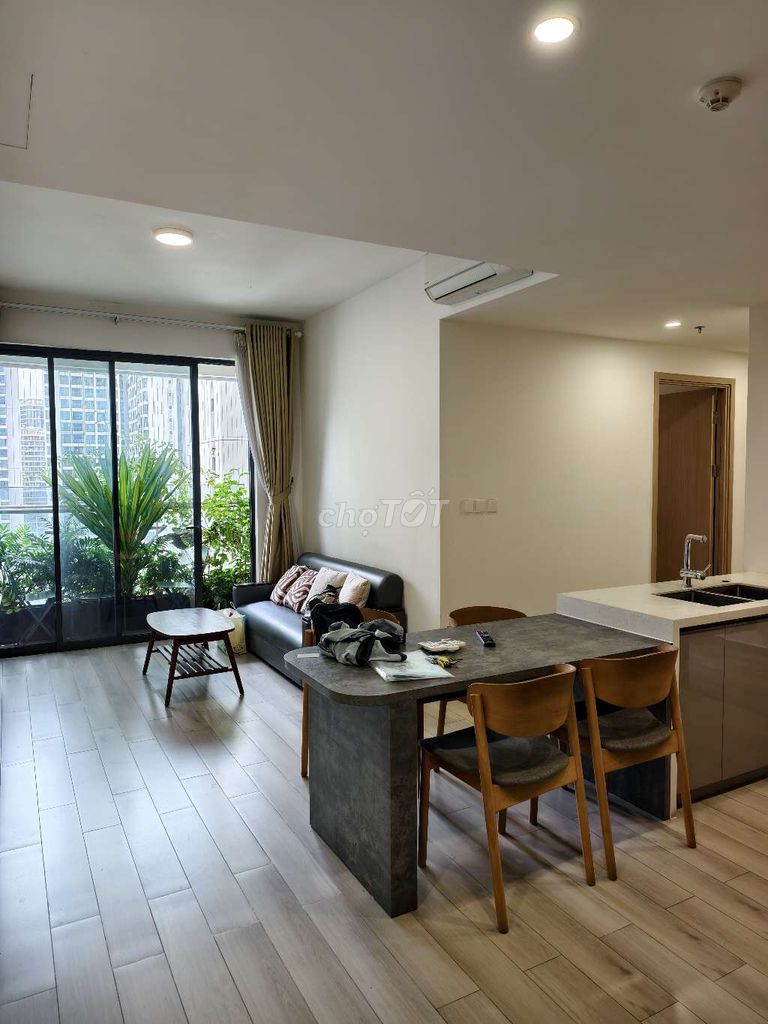 Cho thuê căn hộ full nội thất ( ảnh thật căn góc)