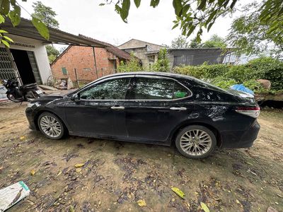 Toyota Camry 2019 2.5Q - 70000 km. Mua bán Ô tô tại Quận Bình Thạnh Tp Hồ Chí Minh được đăng bởi Huỳnh Nhật An