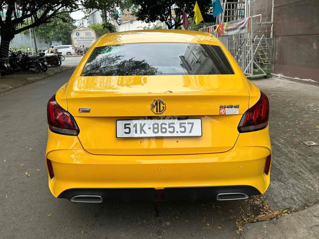 MG MG5 Luxury 2022 Vàng 45000 km. Mua bán Ô tô tại Thành phố Thủ Đức Tp Hồ Chí Minh được đăng bởi Huỳnh Chí Thông hình 2