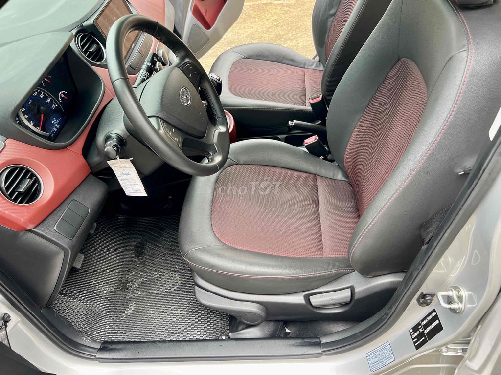 i10 Hatchback 1.2MT full ODO 21.000km NHƯ MỚI. Mua bán Ô tô tại Thành phố Thủ Đức Tp Hồ Chí Minh được đăng bởi Sơn hình 5